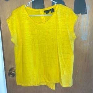 Large Mustard Yellow Tahari Tee